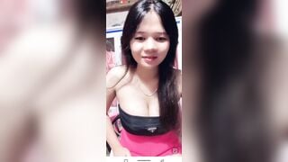 siêu phẩm em gái 2k8 thôn quê lần đầu live app ngại ngùng show bướm