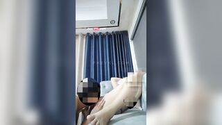 Vét máng bà xã yêu sướng rên hết nấc