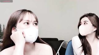 em mai váy đen