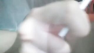 em gái dâm vl , cho lồn ăn kẹo xong lại còn bỏ vào mồm