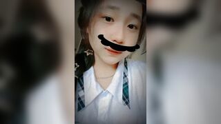 Địt em vy ngoài đồng p2