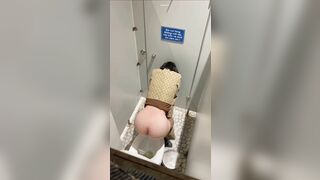 Ql trong nhà hàng tiệc cưới