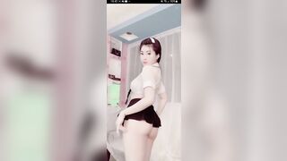 gái xinh nhảy dance siêu cuốn hút 15