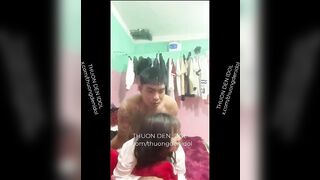 idol thương đen phục vụ khách nhiệt tình
