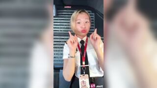 Em tiếp viên hàng không Vietjet lộ clip