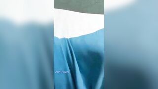 Hồng hài nhi Số hưởng tìm được Phú bà là GVCN, Lồn cô thơm không con
