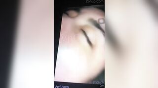 Nhìn bé này giống Linh Miu Vkl nhưng ko biết, Leak video này cho ae thủ