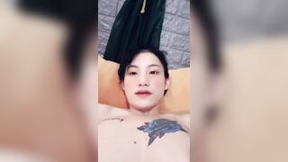 Bảo Trân hot tiktoker nay lấn sang live show anh em ạ :>