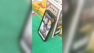 Cho em nữ sinh xem bắn tinh trùng trên live