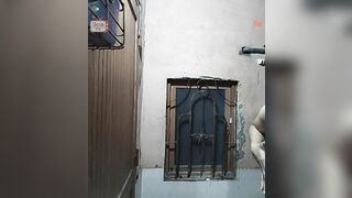 12h khuya lướt ome gặp chị gái tắm mup
