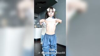 Em loli show