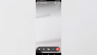 Giả gái xong gạ e gái 209 show xem lồn ai hồng hơn và cái kết