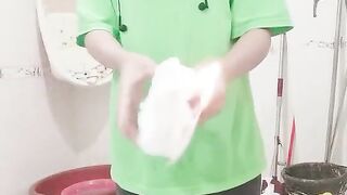 E gái trả kèo tiktok, Đốt giấy xong nhét vào lồn quả này chắc cháy lông lồn