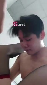 Em sinh viên kính cận lộ sex với người yêu sau khi chia tay  Phần 8