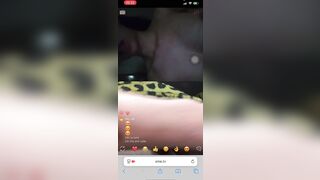 Em gái vú bự ometv bị tới tháng hong móc được
