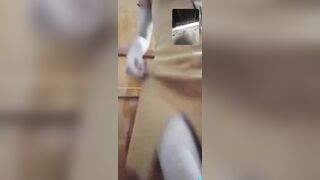 Gái teen nứng lồn đòi call trong khi đang nhậu 3