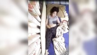 (Hack Cam) Chỉ Gái Ở Nhà Một Mình Thủ Dâm 1