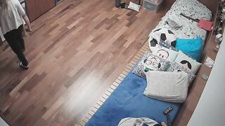 Mẹ kêu cho xem chimmm mà ko cho