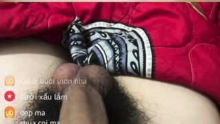 ometv em gái *** khoe vú non
