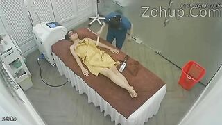 quay lén chị máy bay đi triệt lông bím xong nhờ nhân viên móc lồn cho mình