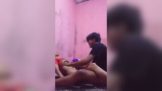 Anh trai với em gái lớp 10
