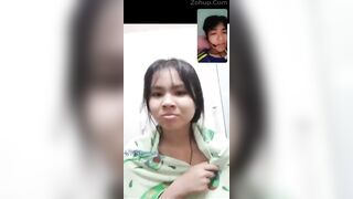 Gạ e học sinh ka10 chát sex thủ dâm, E đang lên đỉnh thì mẹ gọi ra ngoài