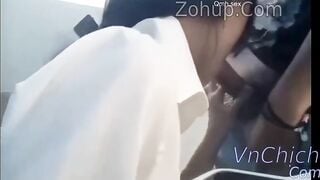 Full clip địt nhau trong lớp học, M bú cu t đi, nhưng t sợ mấy thg kia nhìn thấy lắm