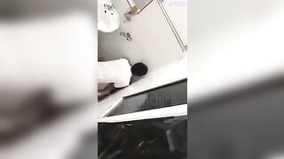 Quay lén, E gái uống say bị hiếp dâm r bỏ xó trong WC hiện côn an đang điều tra