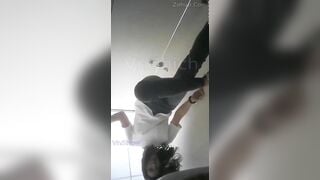 Quay lén các e học sinh Trung Quốc Vạch lồn đi ỉa đái bị phát hiện