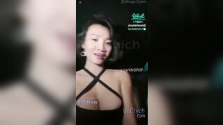 Đỉnh cao dâm dục, Rosababyvip nch hợp vs a xanhSM nên bú cu sục cặc cho a
