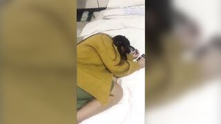 E gái say rượu đi nhầm hotel bị chủ mang vào phòng hiếp dâm đến đỏ lồn