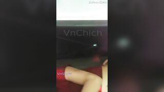Rủ vợ thg bạn thân đi hát karaoke ai ngờ say quá bú lồn luôn vợ bạn thân