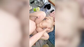 Chịch em nhanh đi chồng em sắp về rồi