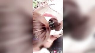 Giữa vườn, Myhanh2000 phô dâm đái full clip của e mó đây nha