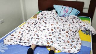 Nhỏ Em Họ Đang Ngủ Say, Nhìn Mà Nứng Quá Phải Làm Liều