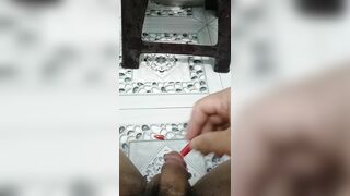 Sát ớt vào cu như yêu cầu