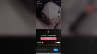 Em gái mắt đẹp indo live sex