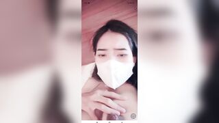 Em gái mắt đẹp indo live sex