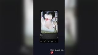Uyên ***