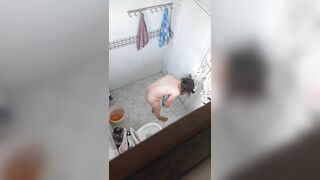 Quay lén dỉ dì ti bự