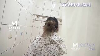 Cô gái mù xinh đẹp và anh hàng xóm biến thái ~ Sex Trung Quốc
