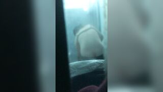 Em hàng xóm hấp dẫn