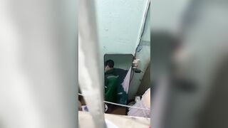 Quay lén em hàng xóm gạ chịch anh grab