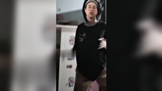 Full clip mở bài hoang dã HOT TikTok (nguynkhnh0722) - Clip cô bé áo đen nhảy