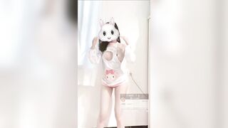 Tiktok nude 02
