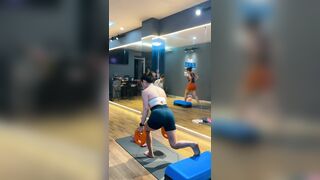Gái Già Phòng Tập Gym Mông To - P3