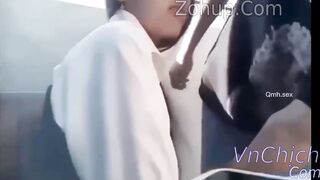 Bú cu đi tý t mua trà sữa cho, Dm t sợ bọn kia thấy lắm ko sao đâu