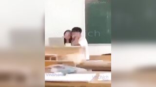 Vụ cô giáo với học sinh hôn sờ lồn nhau ở lớp đây nha ae