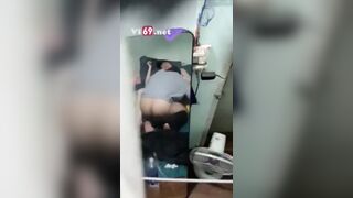Quay lén chị hàng xóm bú bóng địt nhau vs a grap chim bé p2