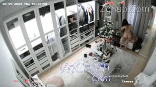 Vợ lén đưa Hồng hài nhi về địt nhau bị chồng checkcam đánh ghen tại chỗ